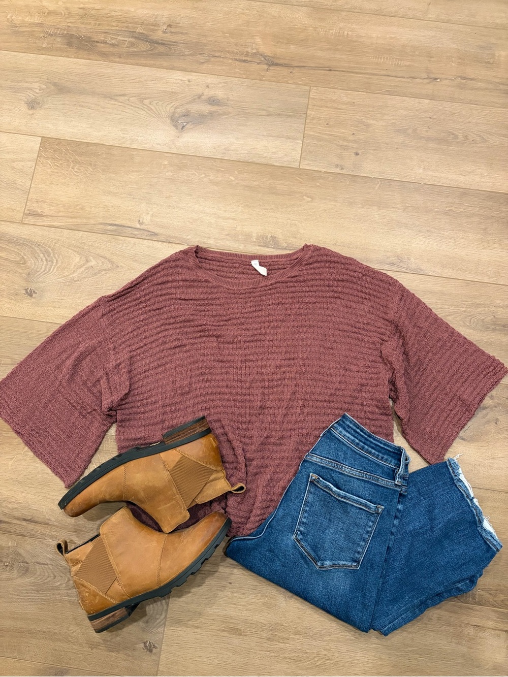 Lightweight Wishlist Top